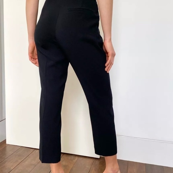 ARITZIA Babaton Cohen Cropped Pleated Pants Black Size 0 - Picture 3 of 9